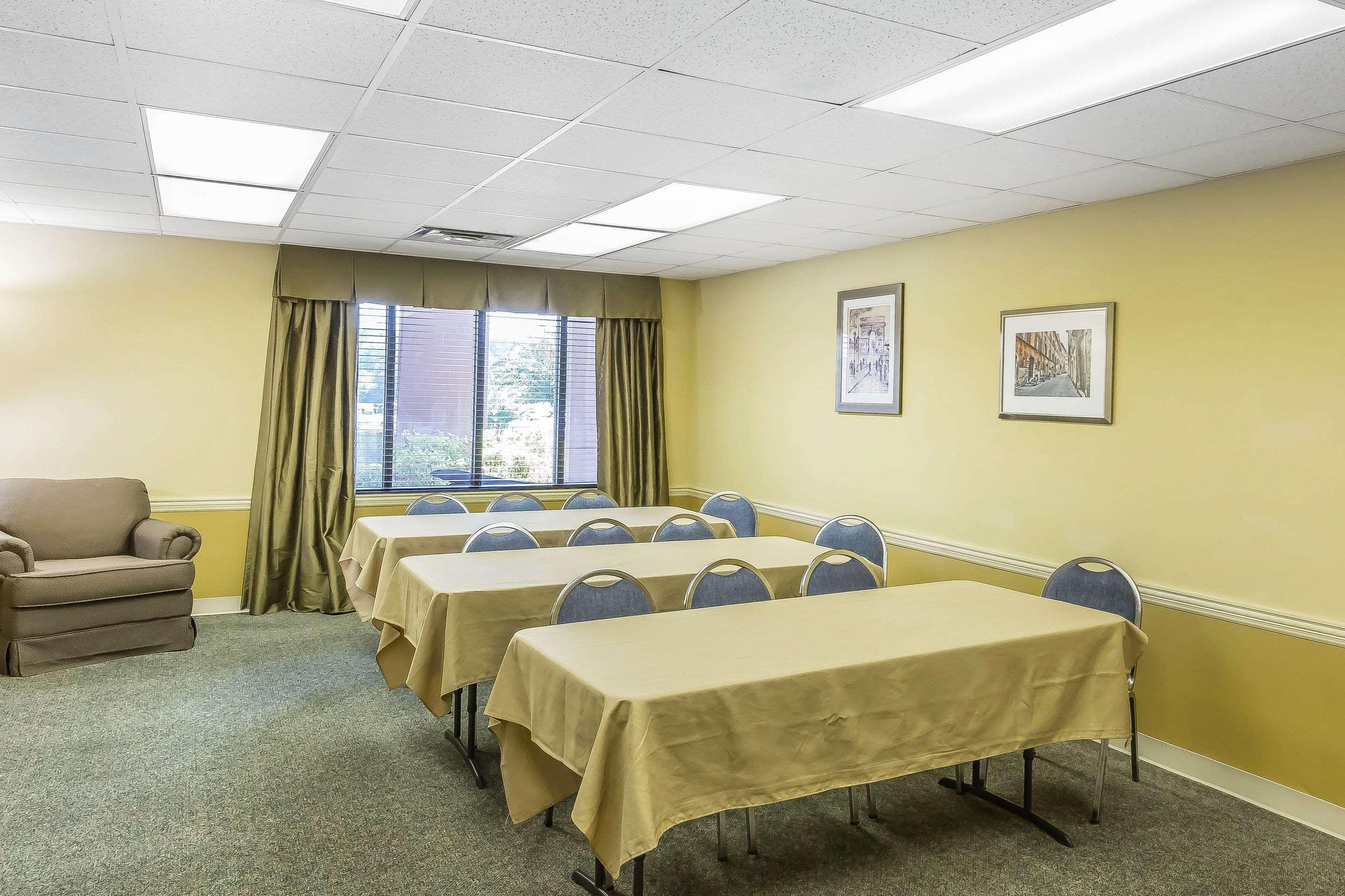 Quality Inn Calera Exterior photo