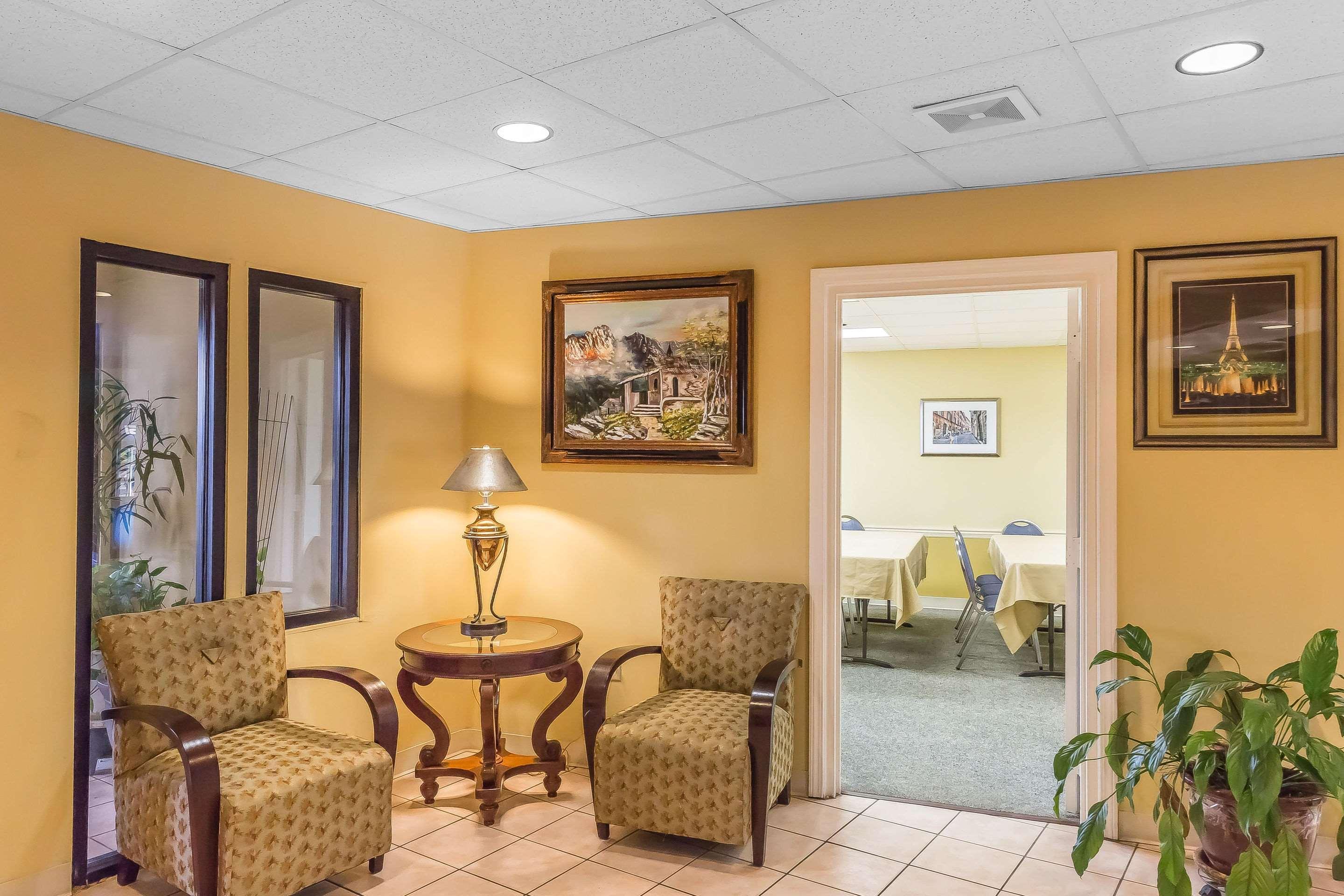 Quality Inn Calera Exterior photo