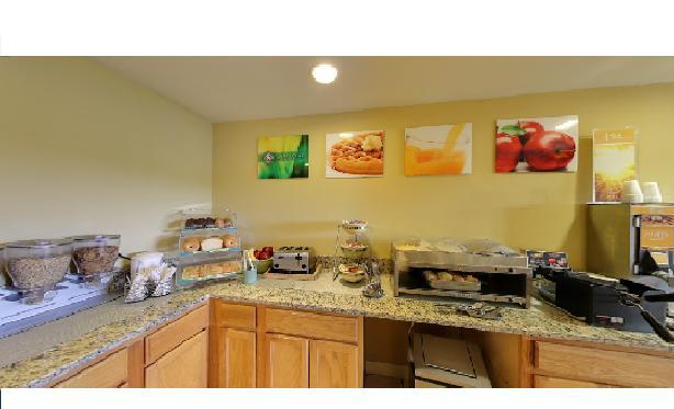 Quality Inn Calera Exterior photo